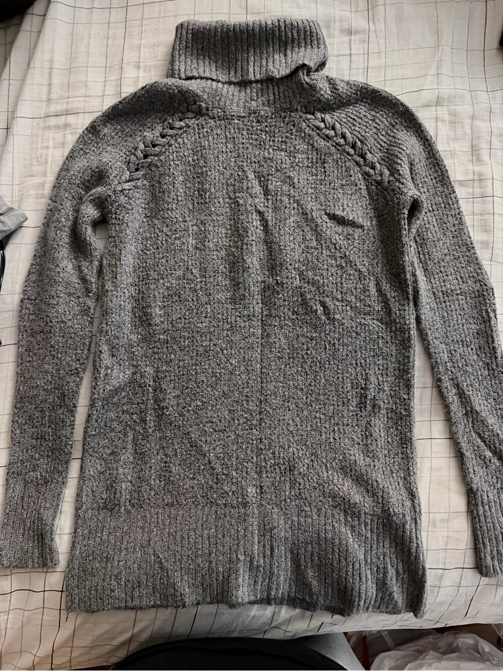 American Eagle Outfitters Gray Ribbed Turtleneck oversized Sweater